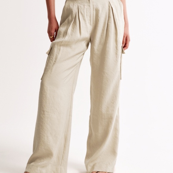 Tan dress pants from A&F - Picture 4 of 4